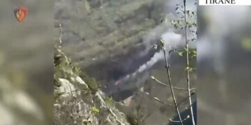 62-vjeçari arrestohet për ndezjen e zjarrit në Parkun Kombëtar të Dajtit, rrezik për pyjet.