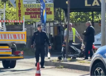 Aksident i rëndë në aksin Lezhë-Milot: kamionçina përplas motorin