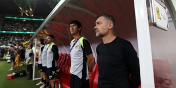 Al Ittihad në vështirësi, Sergio Conceiçao përballet me mbështetësit: Kam një familje…(VIDEO)