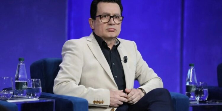 Analiza/ Kreshnik Spahiu: Arsyet pse Shqipëria nuk i jep diasporës pasaportë dhe shtetësi shqiptare