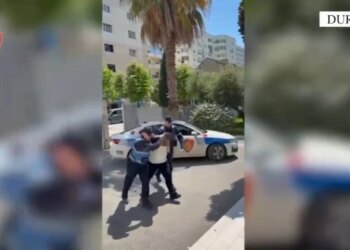 Arrestohet 32-vjeçari në Durrës pasi lëvizte i armatosur me pistoletë