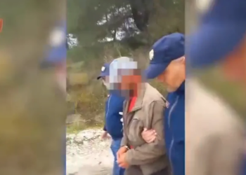 Arrestohet i riu në Vlorë, pasi u zën me vëllanë dhe kishte armë me vete.