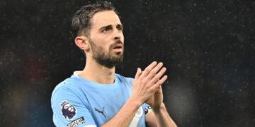 Asistenti i Guardiolës aktivizon merkaton: Bernardo Silva nuk do të rikthehet te Manchester City pas Kampionatit Botëror.