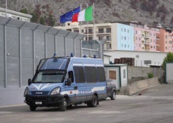 Avokati i Gjykatës së BE-së: Qendrat e emigrantëve në Shqipëri janë të vlefshme