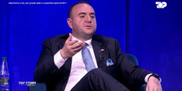 Balliu në Top Story: U lëndova në protestën para Kryeministrisë; spraji new entry, më goditën me shkop gome