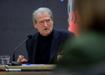 Berisha: Nuk jemi përkushtuar si duhet — kritikon drejtuesit e PD: Nga sot, të gjithë duhet të riorganizojmë partinë