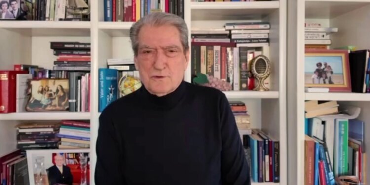 Berisha i përgjigjet Ramës: Pensionistët marrin sa 2 kg domate në muaj për rrogat dhe pensionet.