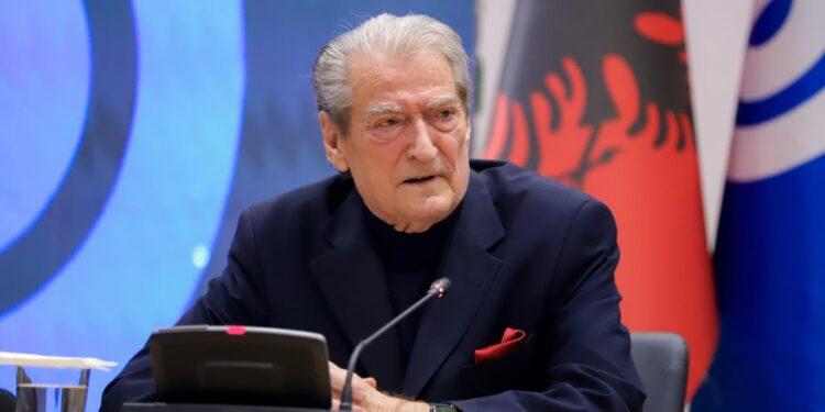 Berisha pas deklaratës së Ramës: Ç’janë që thonë Shqipëria në duart e krimit; Ndërkombëtarët e paralajmëruan, por ai...