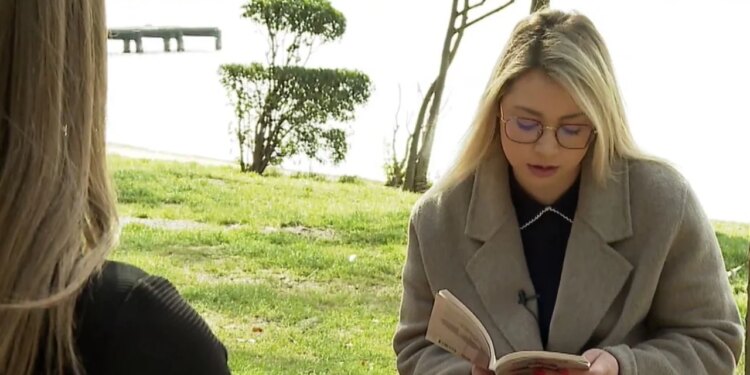 Bora Minga prezenton vëllimin poetik 'Ne dy e dashuria', një bisedë me gjuhën e ndjenjave.