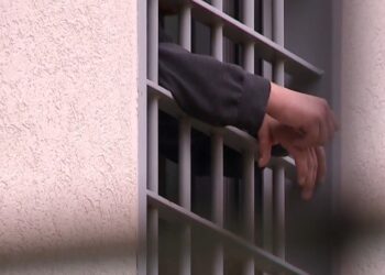 Burgjet vendosin ulje dënimesh, propozimi heq gjykatat për kërkesat, synohet reduktimi i stokut të dosjeve.