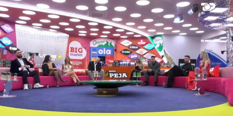 “Çarçafët e zi për fytyrë, unë i kam ndërruar”/ Mateo kërkon falje nga Brikenën: Ishte një shaka. Banorja: Ndihesha e lënduar sepse…