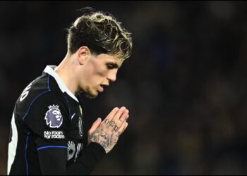 Chelsea: Alejandro Garnacho ndez sërish polemika, përplaset me shokët në pushimin e sfidës me Manchester United