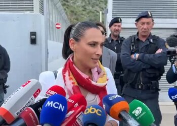 Delegacioni i partisë Fratelli d’Italia viziton kampin e Gjadrit: Po funksionon në kapacitet të plotë