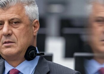 Do t’i shërbej shtetit, tha Thaçi nga paraburgimi në Hagë: Kam lënë pas garën politike, jo jetën politike.