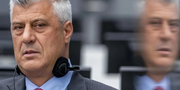 Do t’i shërbej shtetit, tha Thaçi nga paraburgimi në Hagë: Kam lënë pas garën politike, jo jetën politike.