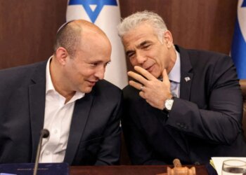 Dy parti opozitare njoftojnë koalicion për zgjedhjet e ardhshme në Izrael, kush mund të jetë kundërshtari i Netanyahut?