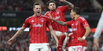 Europa Conference League: Nottingham fiton derbin anglez; Braga mund Freiburg; Rayo e Balliut mund Strasburgun