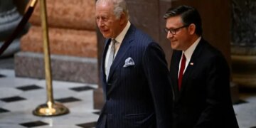 Foto: Mbreti Charles mbërrin në Kapitolin e SHBA-së, takohet me katër zyrtarë të lartë të Kongresit