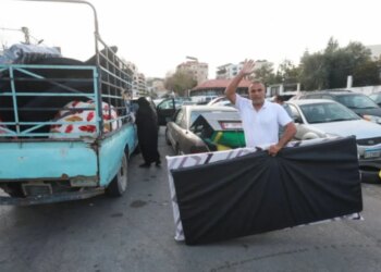Foto/ Trump njoftoi armëpushim 10-ditor mes Izraelit e Libanit, qytetarët e zhvendosur kthehen në shtëpitë e tyre