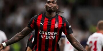 Galatasaray shpreson në një tjetër lëvizje ‘Alla Osimhen’; objektivi: Leao