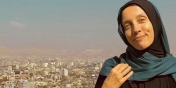 Gazetarja amerikane e luftës, e rrëmbyer disa ditë më parë në Bagdad, është liruar.