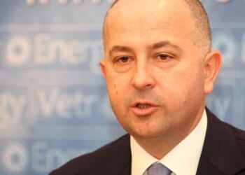 Gjykata e Posaçme e shqipti një dënim prej 11 vitesh burg për biznesmenin Rezart Taçi, i cili u shpall fajtor për pastrim parash në përfitim të mafies italiane.