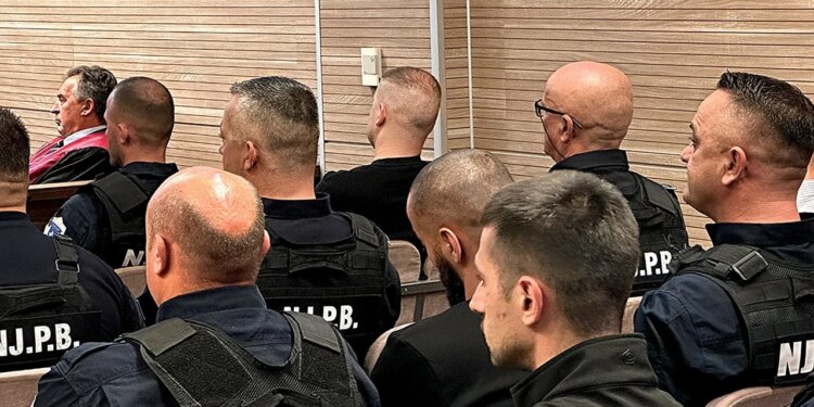 Gjyqi për vrasjen e Liridona Ademajt: fjalët rrëqethëse të vëllait, edhe fëmijët kërkojnë drejtësi për nënën e tyre