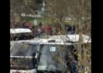 Incidente jashtë Allianz Arena para ndeshjes Bayern-Stuttgart, policia arreston 100 tifozë