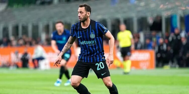 Inter shqetësohet për Calhanoglu; problemi në këmbën e majtë rrezikon finalen e Coppa Italia