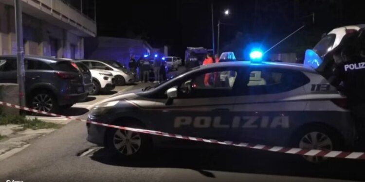 Itali: Nëna hidhet nga kati 3 me tre fëmijë; tre të vdekur, një në gjendje të rëndë