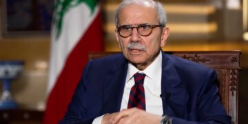 Izraeli kërkon negociata të drejtpërdrejta me Libanin, kryeministri libanez udhëton drejt Uashingtonit.