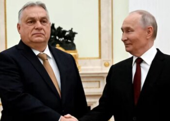 “Jam në dispozicion për të ndihmuar menjëherë, në çdo formë”/ Zbulohen detajet e bisedës telefonike mes Orban dhe Putin mbi luftën në Ukrainë: Miqësia jonë arriti kulmin…