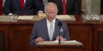 Jeni kështjellë e demokracisë / Mbreti Charles mban fjalimin historik në Kongres, ku në 1991 ishte Mbretëresha Elizabeth II