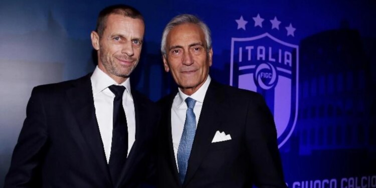 Kaosi në futbollin italian pas eliminimit, Ceferin mbron Gravinën: Ai nuk mban fajin.