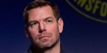 Kongresmeni demokrat heq dorë nga kandidatura për guvernator të Kalifornisë pas akuzave për ngacmim seksual dhe përdhunim