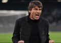 Konkurrenca për pozitat në pankinën italiane, Antonio Conte mbetet përpara Mancinit.