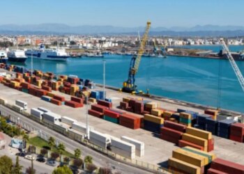 Kontenieri nga Durrësi u nis gabimisht në Greqi, reagon Drejtoria e Doganave: do vlerësohet përgjegjësia disiplinore e doganierëve