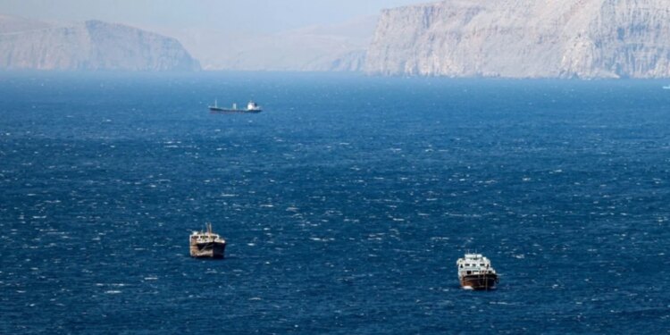 Kriza në Ngushticën e Hormuzit: Pse ky kalim i vogël po ndikon mbi ekonominë globale