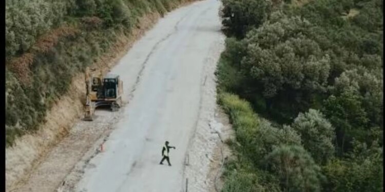 Kryeministri Rama njofton vazhdimin e punimeve në Fier-Patos-Fratar, 43.6 km që pritet të nxisin zhvillimin në Mallakastër