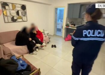 Kthyen apartamentin e marrë me qira në fole prostitucioni; pranga organizatores dhe dy shtetaseve kolumbiane në Durrës