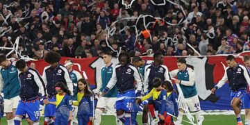 Liga e Konferencës: Crystal Palace triumfon 3-0 ndaj Fiorentinës në ndeshjen e parë.