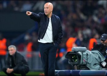 Liverpool, Slot i sigurt: PSG është i mundshëm, kalimi i raundit nuk është mision i pamundur