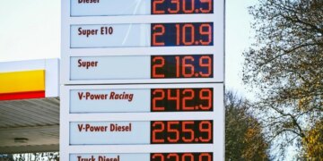 Lufta ndërmjet SHBA-së dhe Izraelit përballë Iranit, pasojat globale në furnizimin me naftë, ndikojnë dhe në Gjermani.