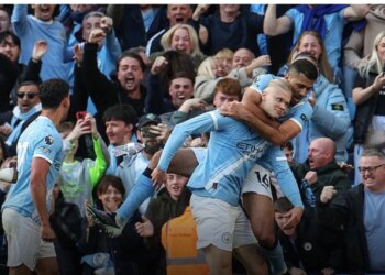Manchester City ndez garën për titull duke mposhtur Arsenalin në përballjen direkte