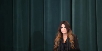 Marrëveshje 6 miliardë dollarë për energjinë, ambasadorja e SHBA-së në Greqi: Shqipëria është thelbësore për këtë vizion