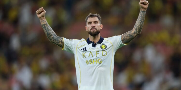 Martinez, keqardhja e madhe e Barcelonës — Mbrojtësi shkëlqen në Arabi, por katalanasit e 'qajnë' ende