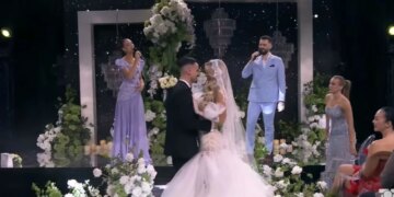 Mateo dhe Brikena shkëmbejnë unazat, ceremonia e shpalljes zyrtare si bashkëshortë: ‘Dua të jem përgjithmonë me ty’