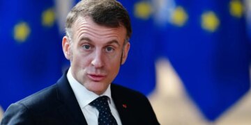 Mbreti Charles në Shtëpinë e Bardhë: Pa britanikët, amerikanët do flisnin frëngjisht; Macron: Do të ishte shumë elegante