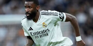 Mbrojtësi titullar drejt rinovimit, por Real Madrid përgatit dy largime në fund të sezonit