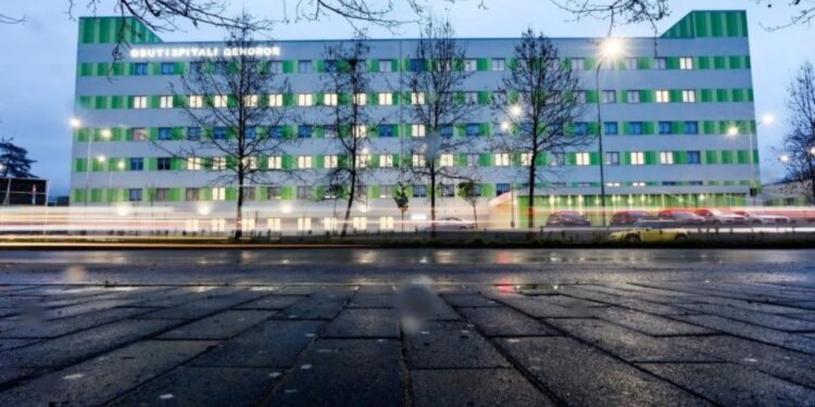 Mjekët që kanë përmbushur kriteret për të kandiduar për drejtimin e shërbimeve në qendrën spitalore “Nënë Tereza” janë shpallur.